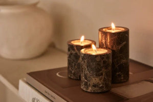 Marmer waxinelichthouder | L Bruin